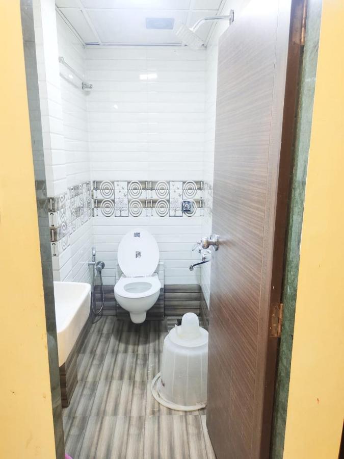 Hotel Golden Galaxy - Santacruz East 뭄바이 외부 사진